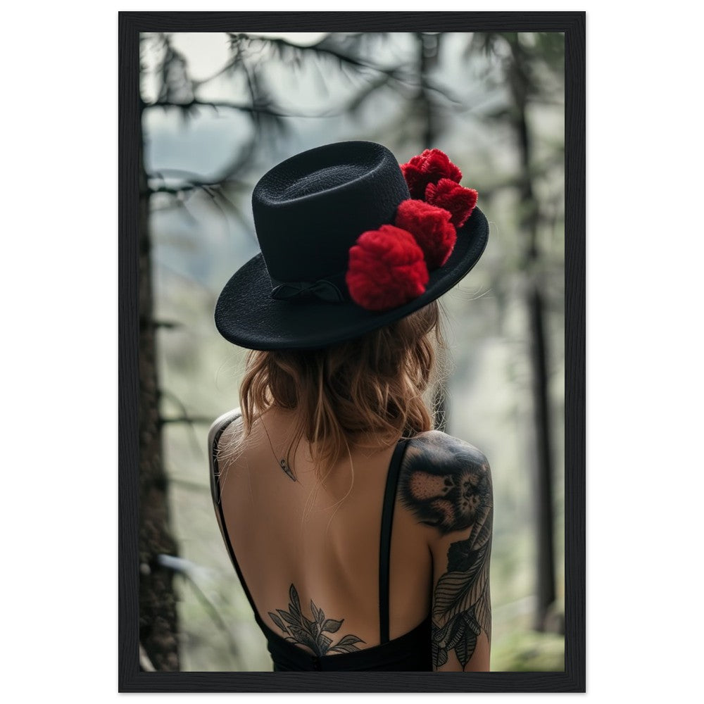 Frau mit Hut im Schwarzwald